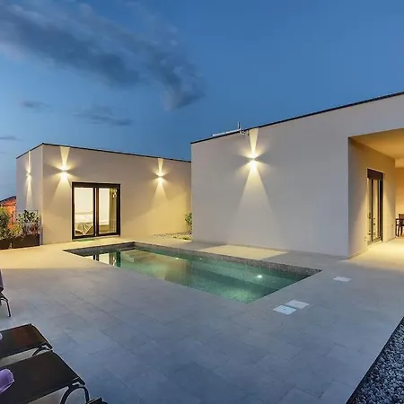 Villa Nauta - Luxury In Vintijan, Near Pula *