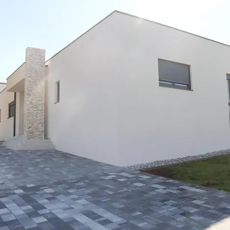 Villa Nauta - Luxury In Vintijan, Near Pula Vintijan